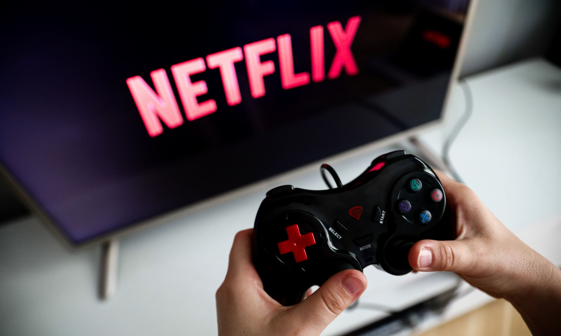 На Netflix появятся видеоигры